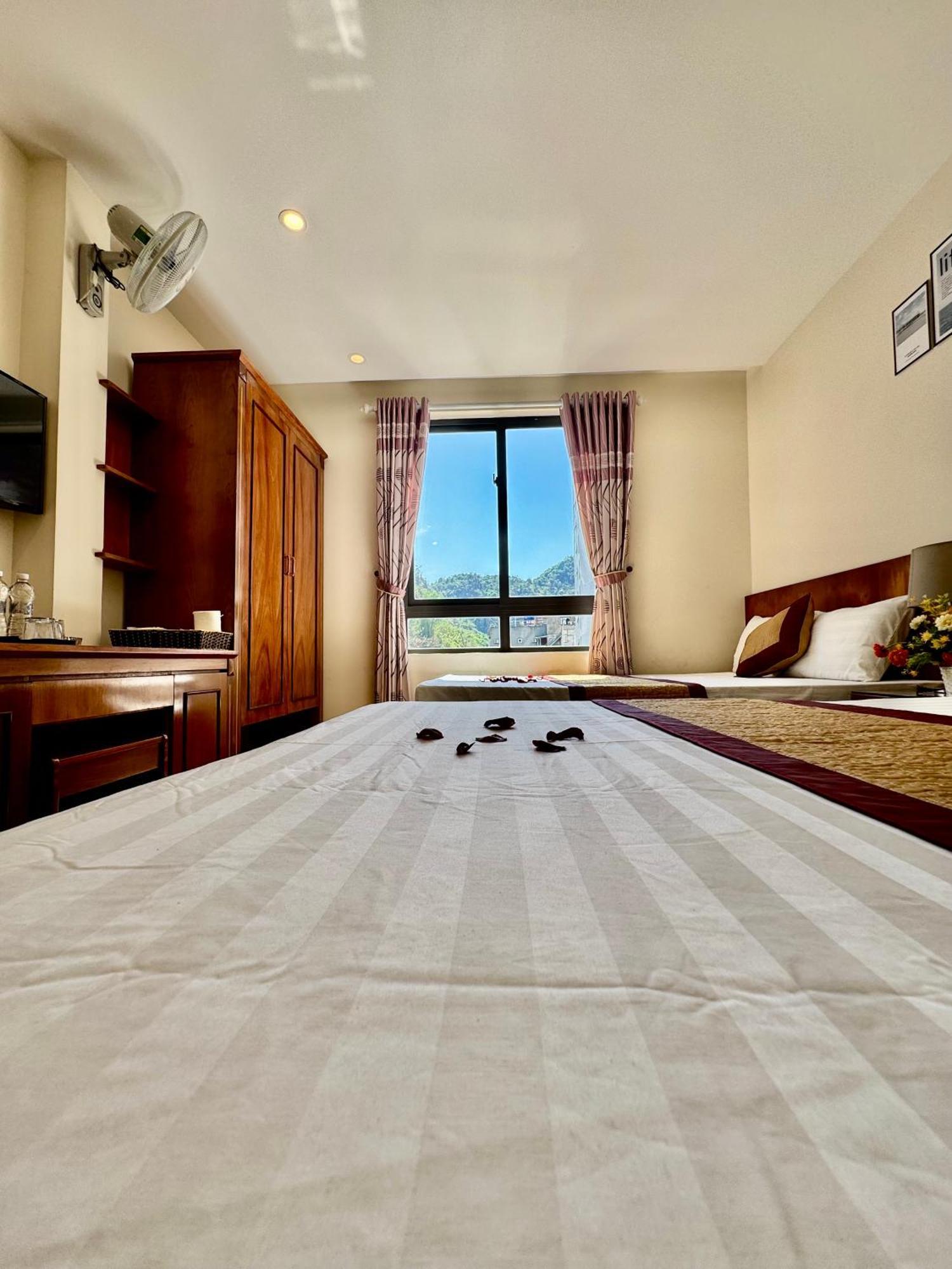 Thang Long Hotel Chan Chau Exterior photo